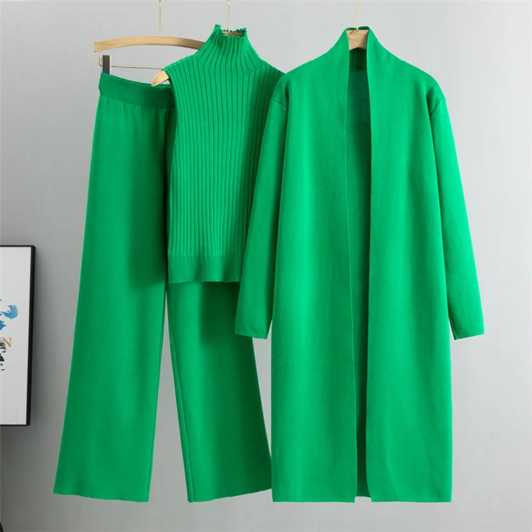 Ensemble 3 pièces – pantalon, top et cardigan
